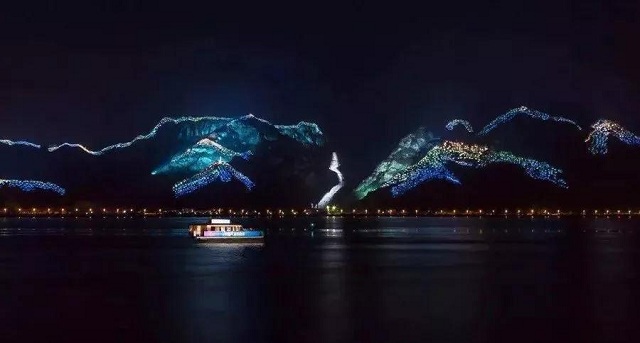 瓯江夜景灯光秀时间图片