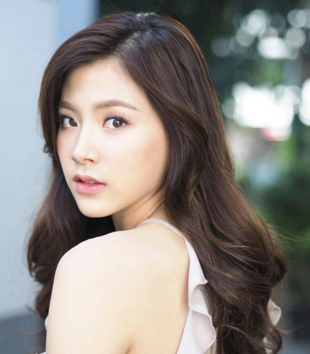 泰国女明星演员图片