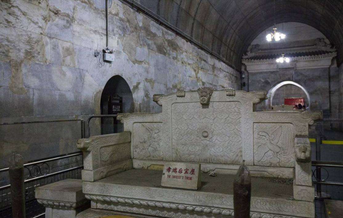 北京定陵地下宫殿图片图片