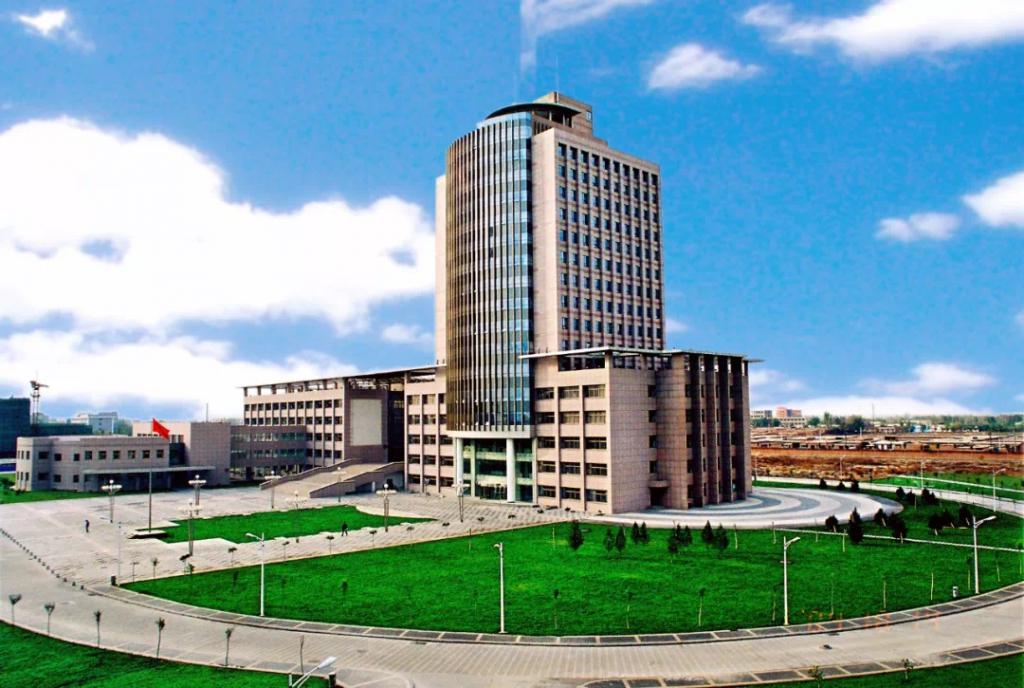 校园1958年9月,宁夏医学院成立