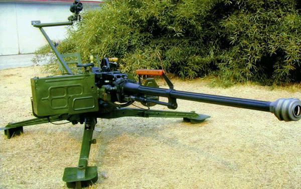 7毫米高射机枪是中国自行研制的第二代高射机枪,1985年设计定型,大量