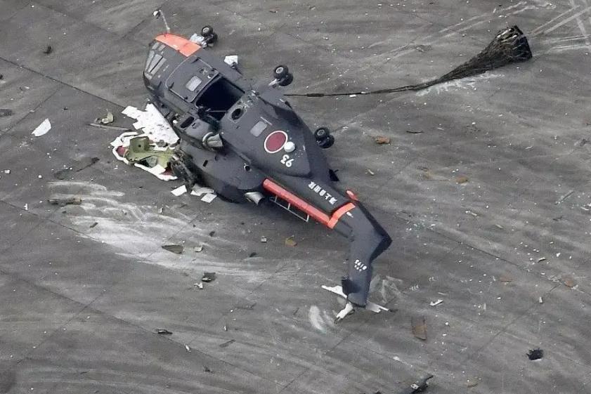 12·30日本静冈县直升机坠毁事故