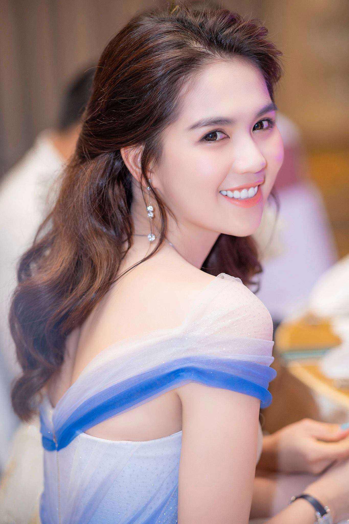 越南最出名的女明星图片
